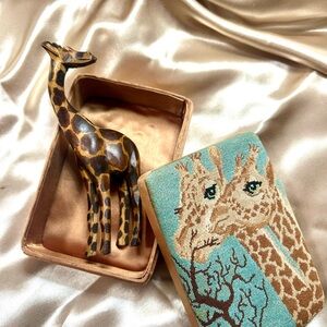 Giraffe vintage Trinket Box - statue & more